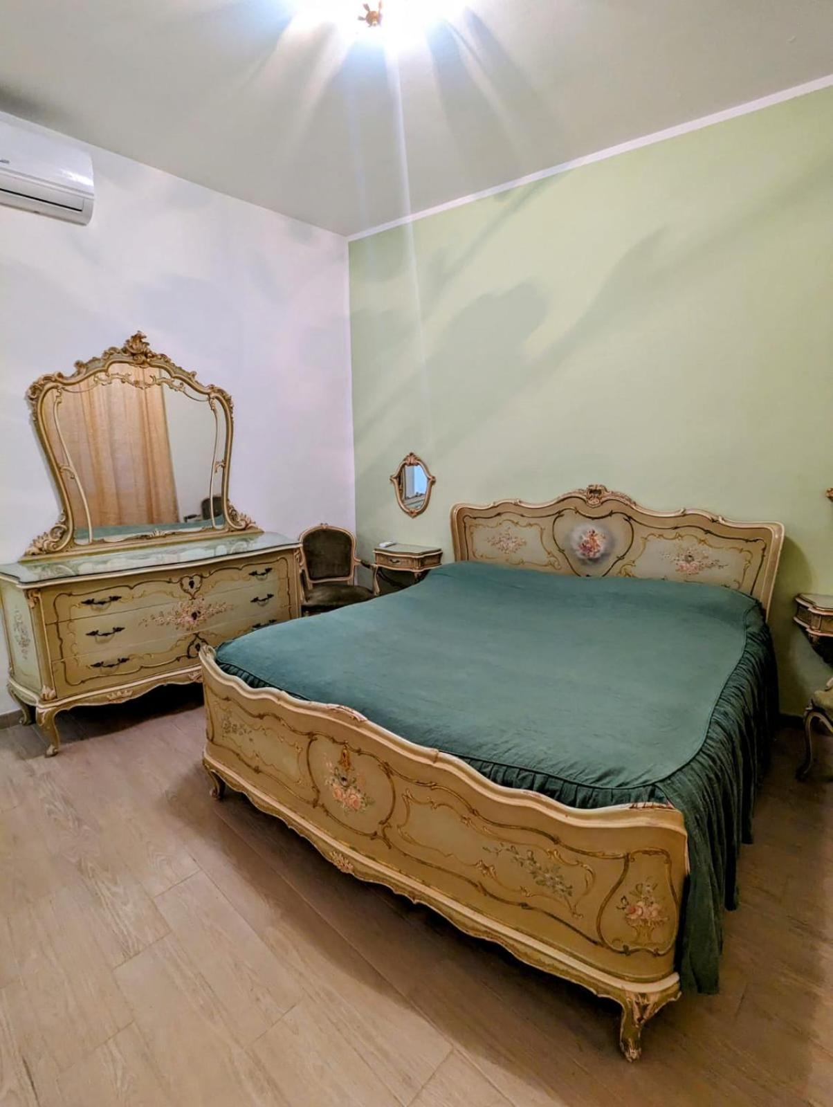 Incentro Apartment Genoa Bagian luar foto
